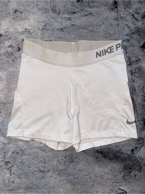 Nike Pros shorts off white gray women’s S small dri fit compression gym short